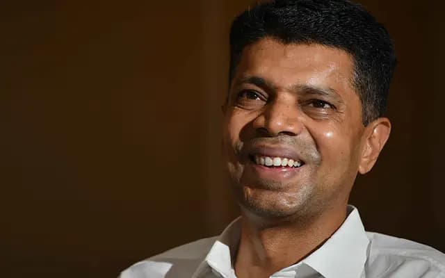 VK Pandian Apologizes to BJD Workers, Steps Down from Active Politics