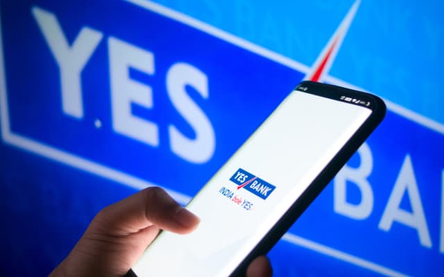 Yes Bank Lays Off 500 Employees in Restructuring Exercise