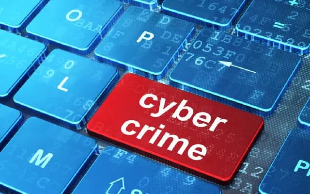Hubballi: Retired Couple Cheated of Rs 2.39 Crore in Investment Scam