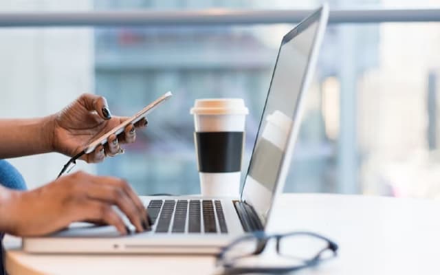 LinkedIn User’s Termination Sparks Workplace Ethics Debate