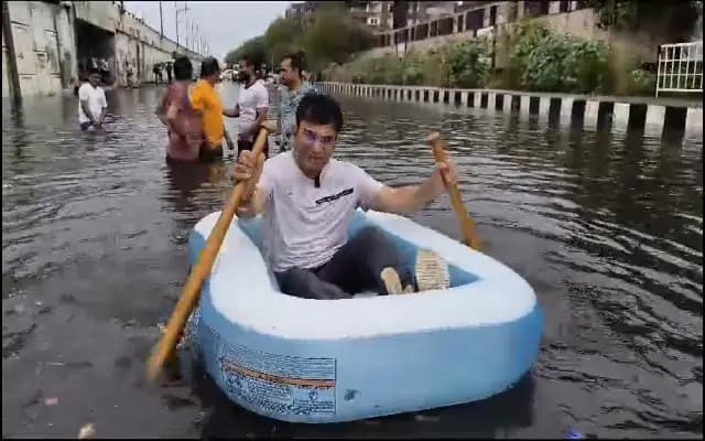 Councillor Urges Municipal Commissioner for Boat Amidst Rainy Season Woes