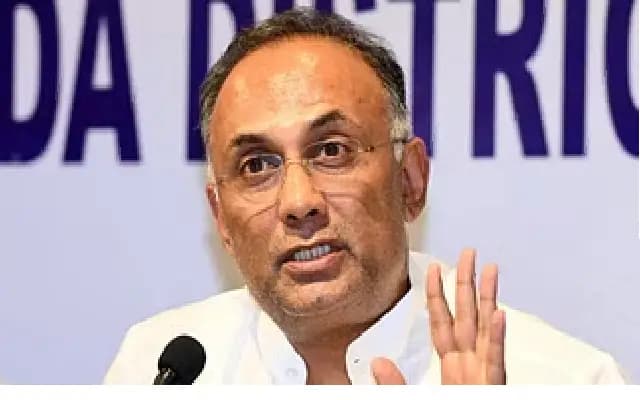 Minister Dinesh Gundu Rao Addresses Dengue and Hill Collapse Concerns in DK