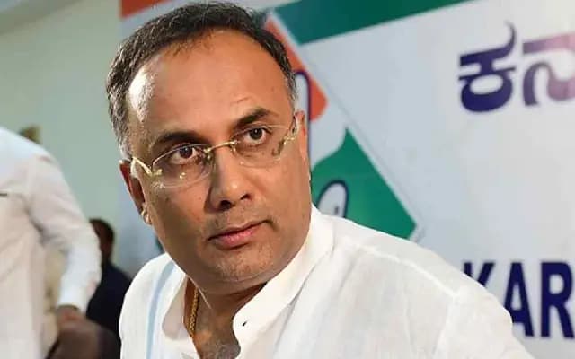 Concern Over Waterlogging on NH-75: Dinesh Gundu Rao Directs Action
