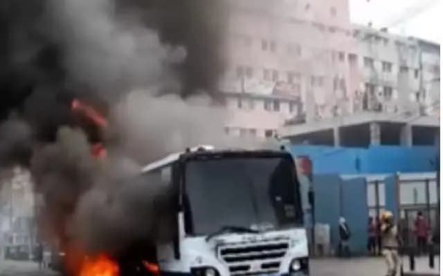 Alert Driver Saves 30 Passengers as Bus Catches Fire in Bengaluru