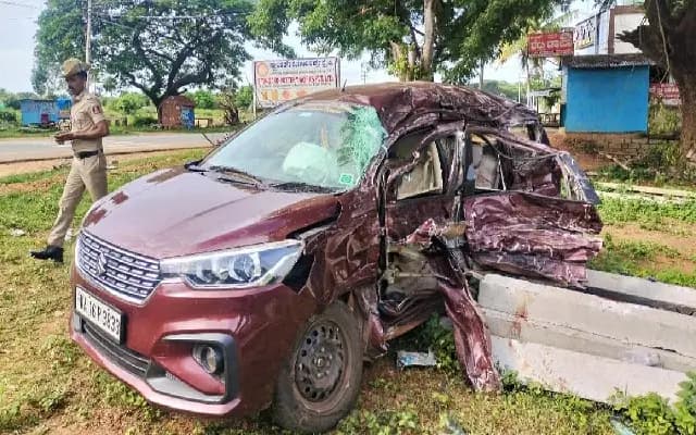 Three Killed, Three Injured in Car-Canter Collision in Nagamangala