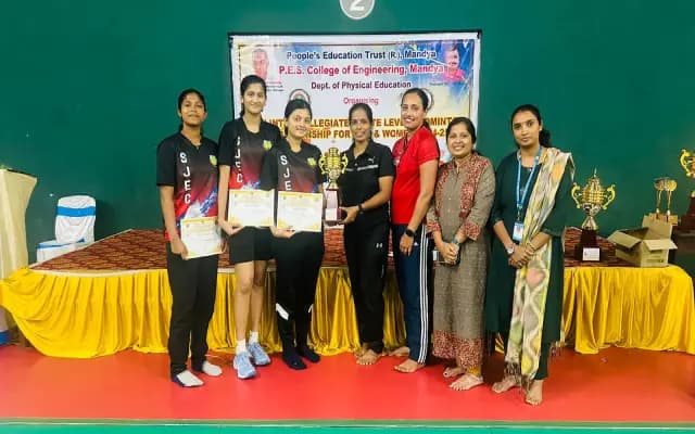SJEC Women’s Shuttle Badminton Team Secures II Runner-Up in VTU State Level Tournament