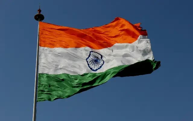 Protest in Mandya Over Removal of Bhagwa Flag: BJP and VHP Workers React
