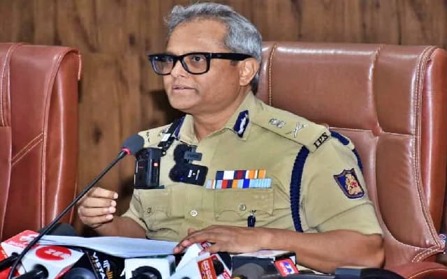 Bengaluru City Police Commissioner Warns Against Social Media Posts in Uniform