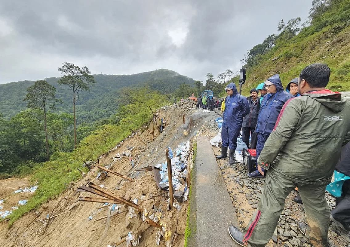 Mangaluru Landslide: Repairs Underway, Traffic Restored