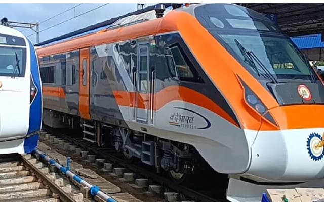 Demand Grows for Daily Vande Bharat Service on Bengaluru-Ernakulam Route