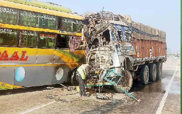 Two Buses Collide in Indrali, Multiple Injured