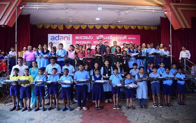 Adani Foundation Distributes Rs 60 Lakh in School Kits to 6800 Students