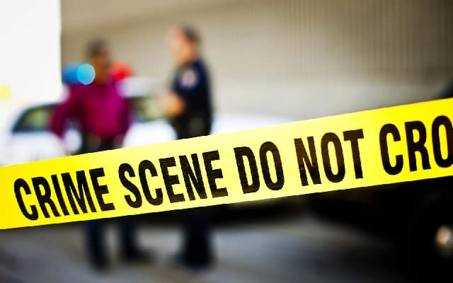 Robbery Suspect Shot After Attacking Police During Crime Scene Visit