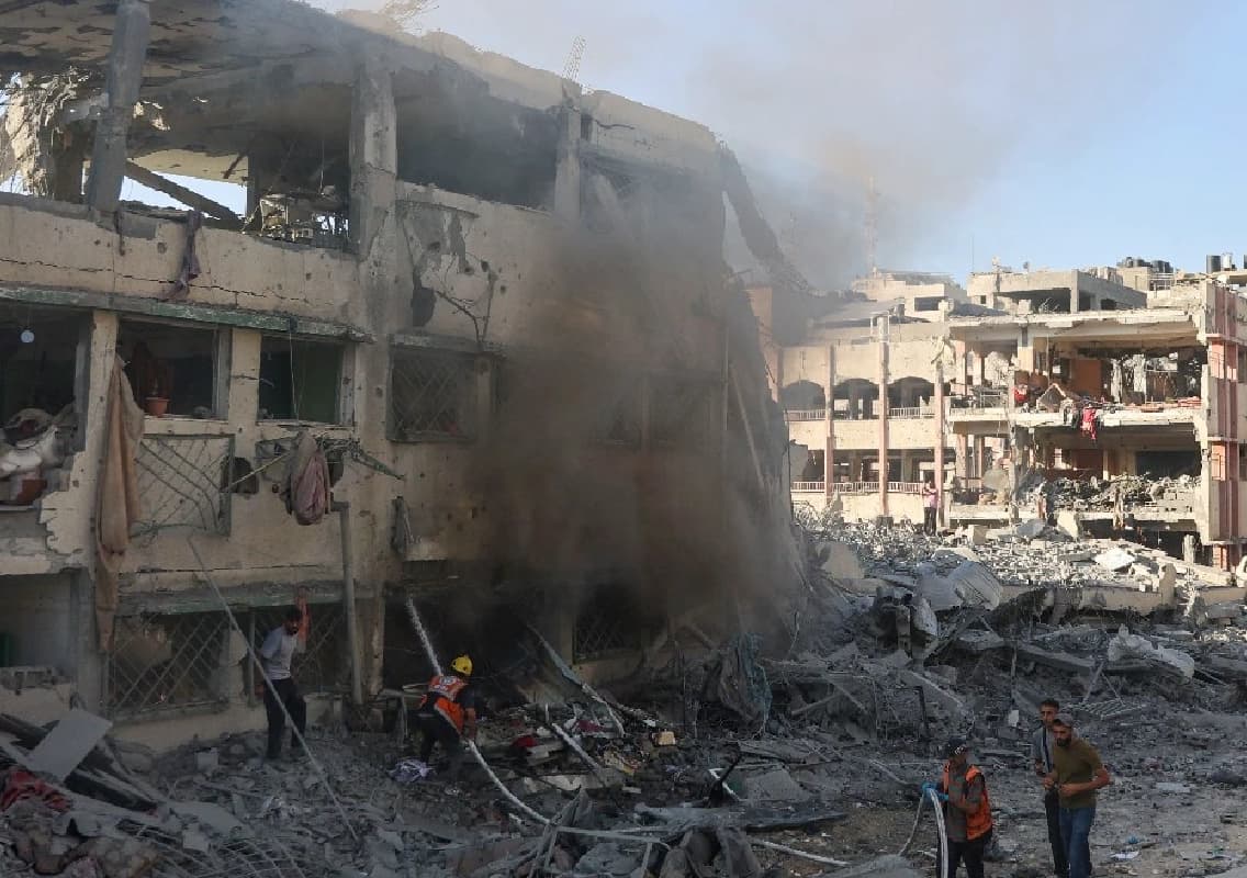 Israeli Airstrikes Target Gaza and West Bank, Escalating Regional Tensions