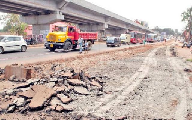 Urgent Action Needed: Dilapidated Overbridge at Suratkal Risks Motorists’ Safety