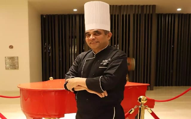 Radisson Blu Bengaluru Appoints E Muni Chandrudu as Executive Sous Chef