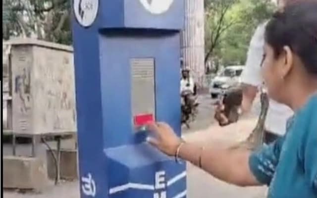 Bengaluru Introduces ‘Safety Island’ Devices to Enhance Public Safety