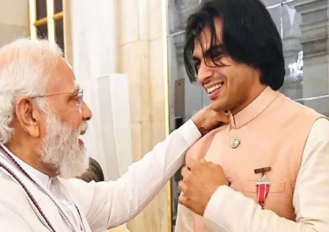 Neeraj Chopra’s Silver Medal Triumph at Paris Olympics Receives National Praise