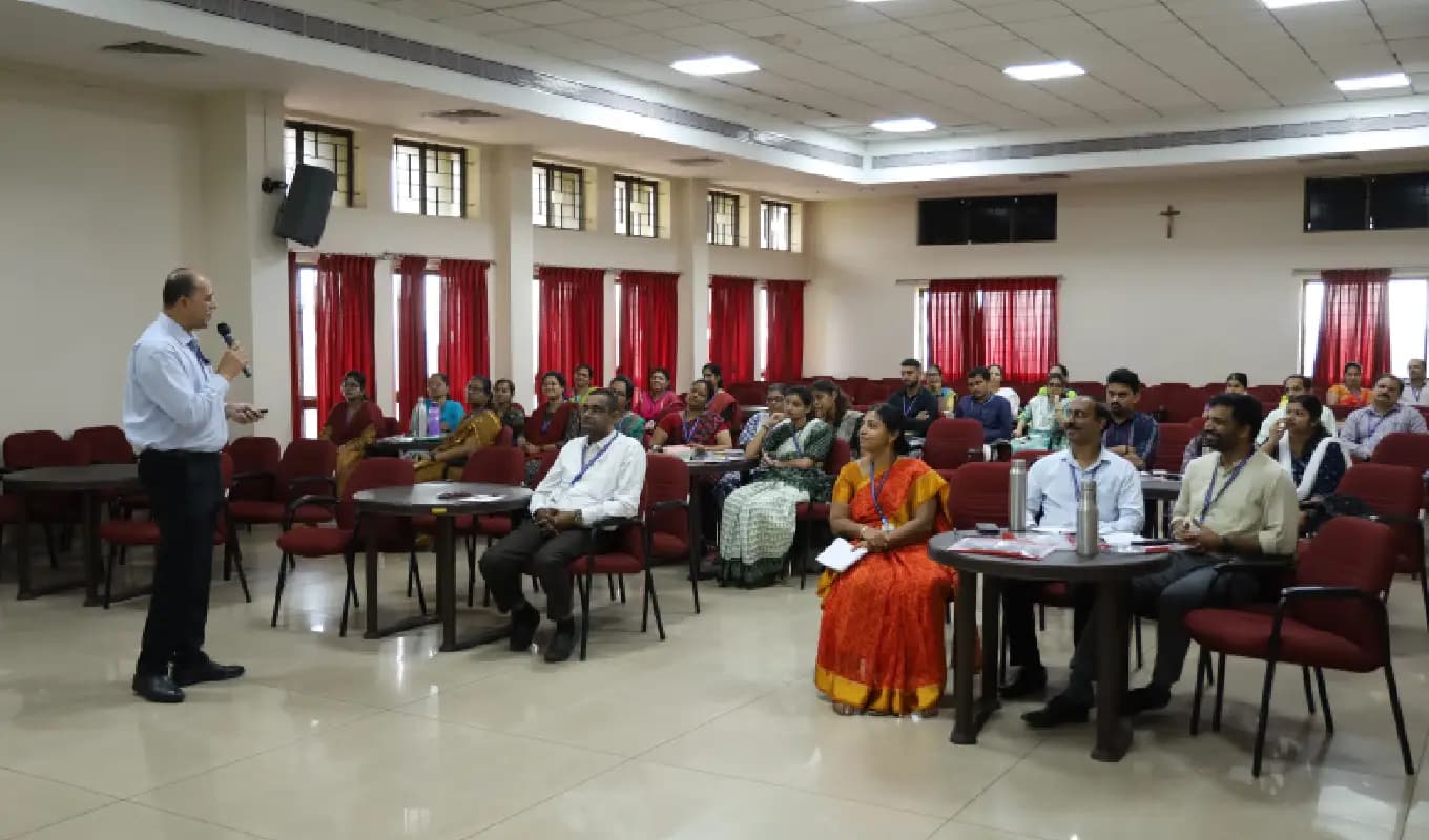 SJEC Hosts Faculty Program on Innovation and Excellence in Teaching