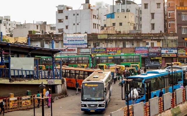 Surge in Bengaluru-Kochi Travel Costs Ahead of Onam
