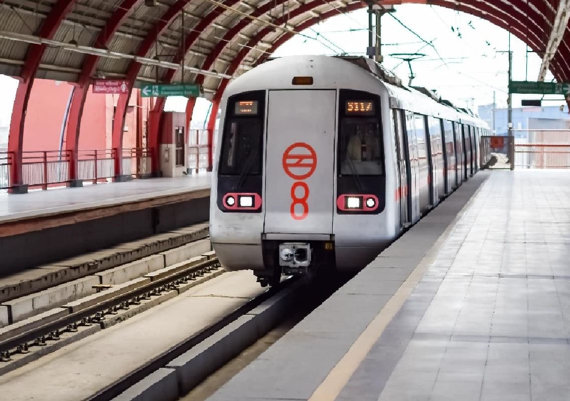 DMRC Gears Up for Raksha Bandhan Rush with Extra Trains, Staff, and Online Ticketing