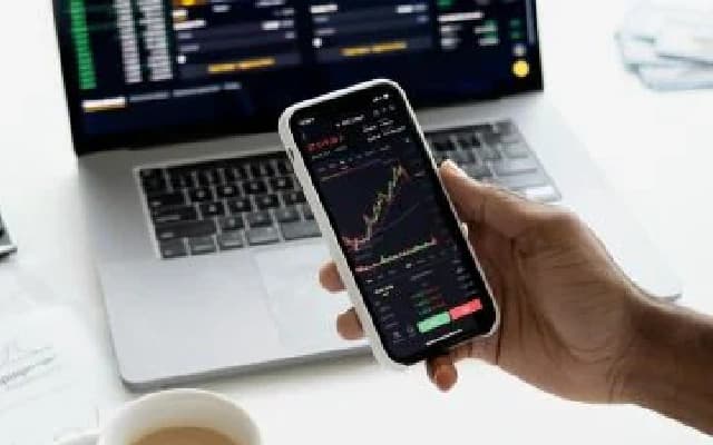 Man Duped of Rs 34.5 Lakh by Online Share Market Scammers