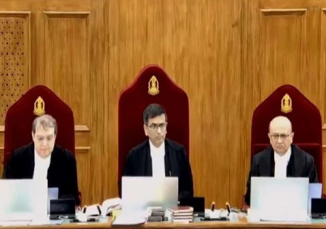 Supreme Court Condemns Delay in FIR and Handling of Kolkata Hospital Case