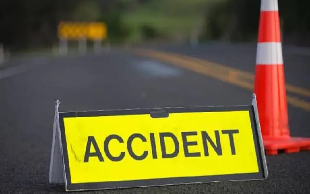 Student Dies After Being Thrown from Moving Bus in Tragic Incident