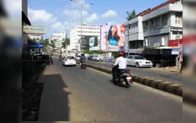 Sudden Removal of Bus Shelter at Hampankatta Raises Public Outcry