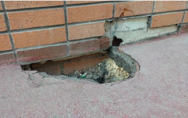 Andhra Pradesh Woman Missing After Footpath Collapse in Malaysia
