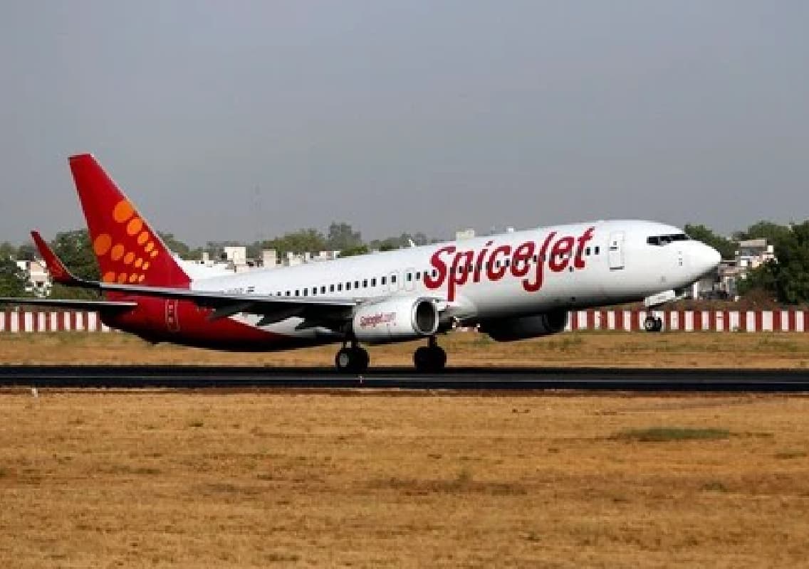 SpiceJet Announces Temporary Furlough for 150 Cabin Crew Members