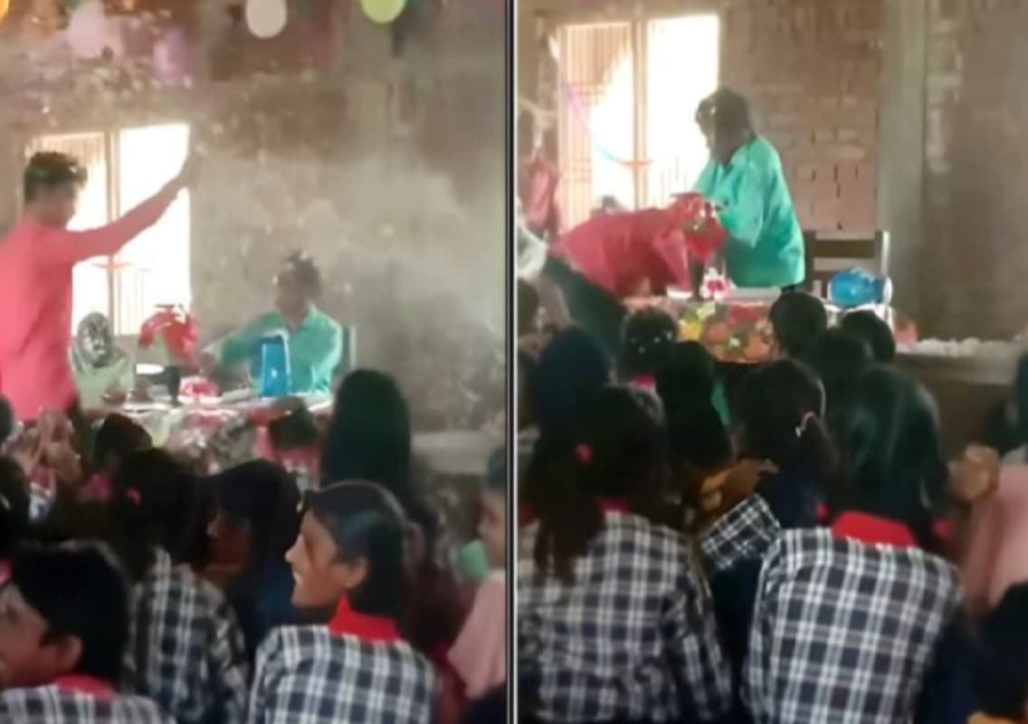 Heartwarming Classroom Moment Between Teacher and Students Goes Viral on Teachers’ Day