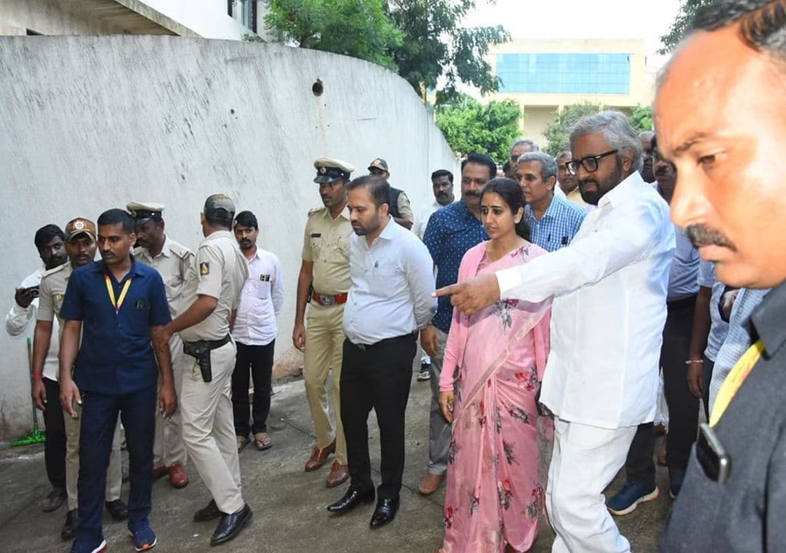 District Minister Visits BRIMS Hospital in Bidar to Assess Flood Damage
