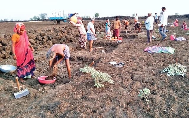 Gadag Villages Struggle with Migration and Employment Challenges