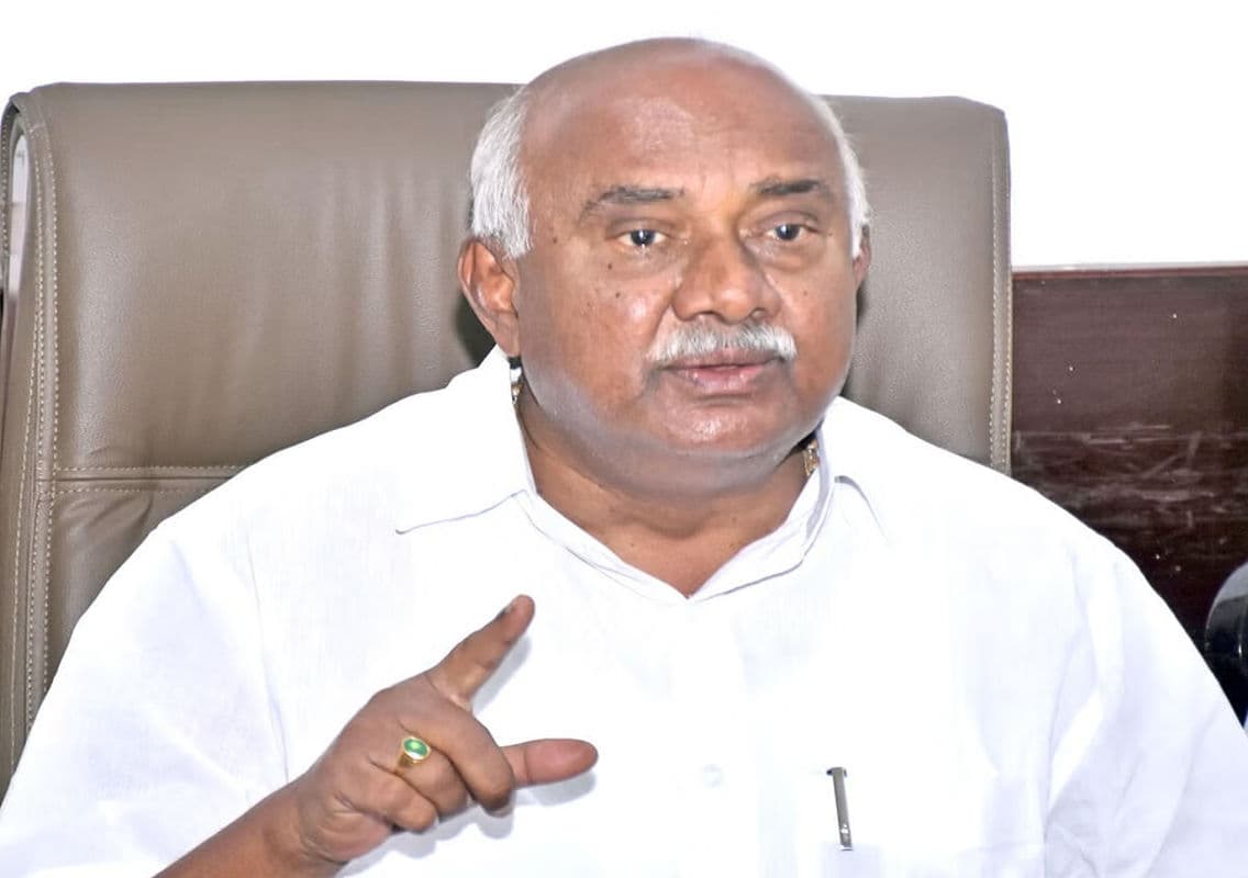 H. Vishwanath Criticises MLA Arvinda Bellada’s Comments on Reservation