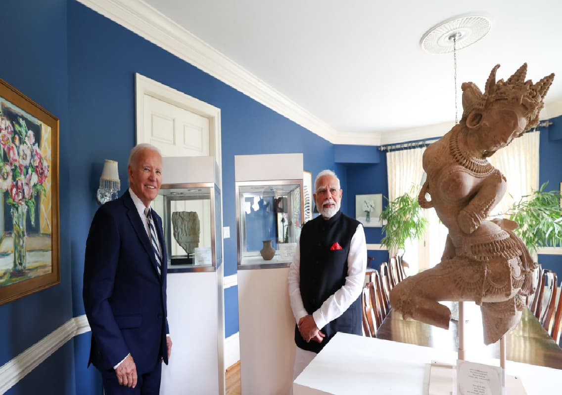PM Modi’s Diplomatic Triumph! 297 Indian Antiquities Reclaimed During US Visit