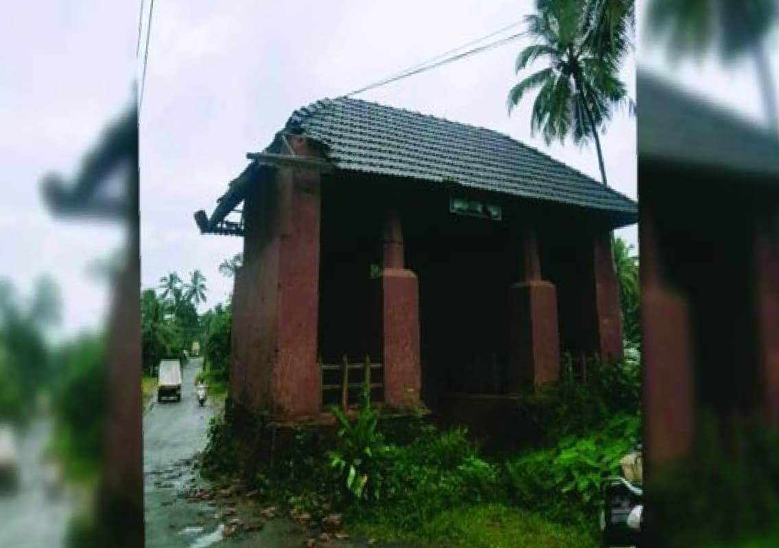 Historic Elephant Gate Damaged in Moodbidire After Truck Collision