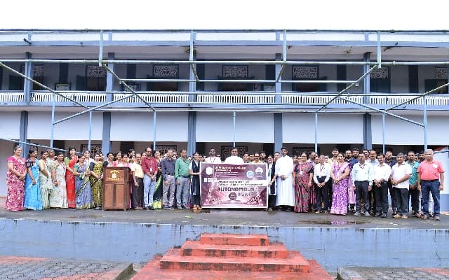 St Philomena College, Puttur, Receives Autonomous Status