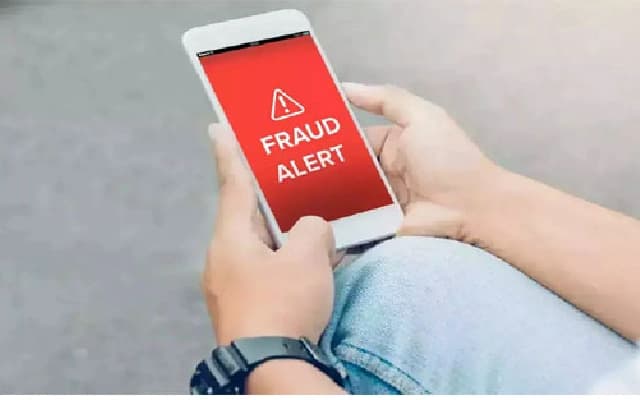 Alert Wife Outsmarts Fraudster in Cake Order Scam