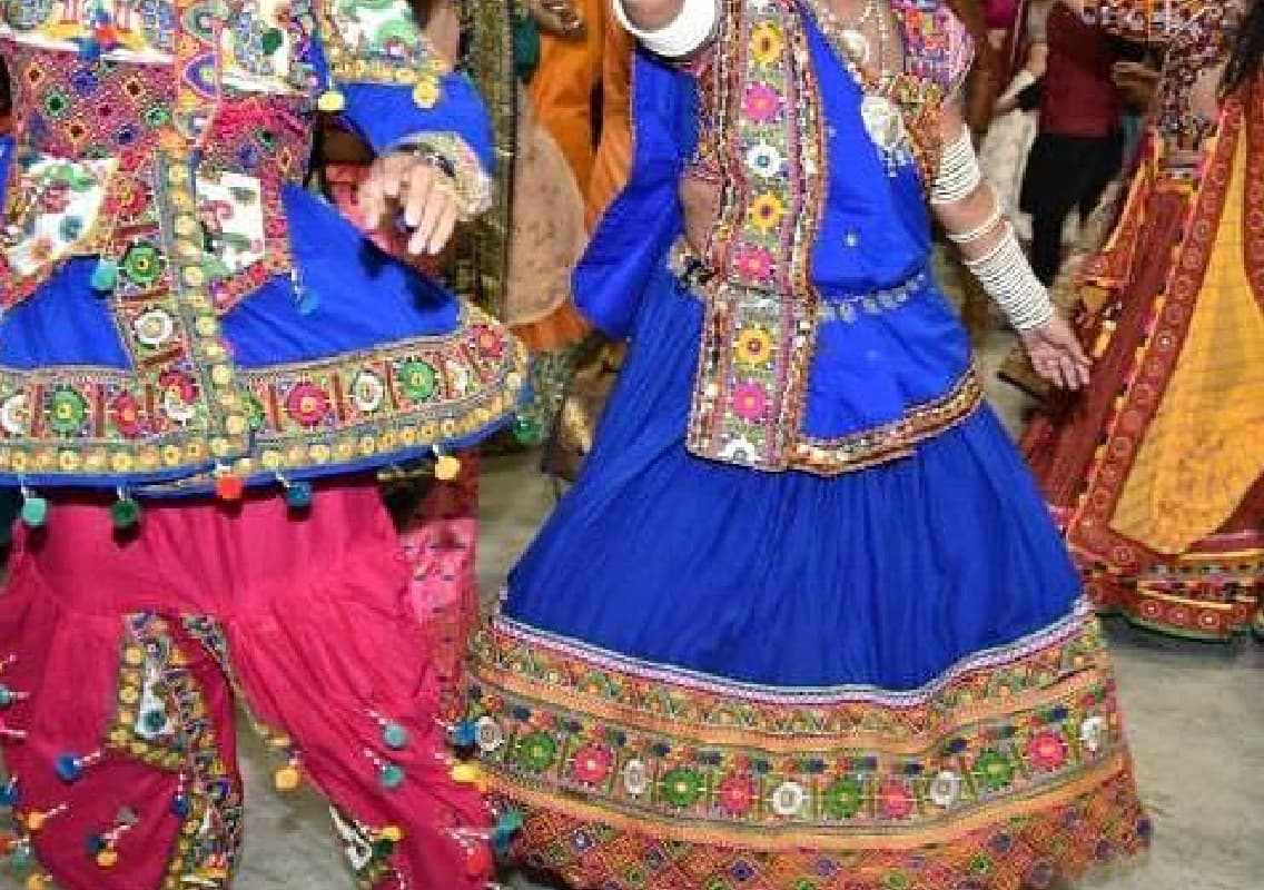 Rental Demand for Garba-Dandiya Outfits Doubles as Navratri Approaches