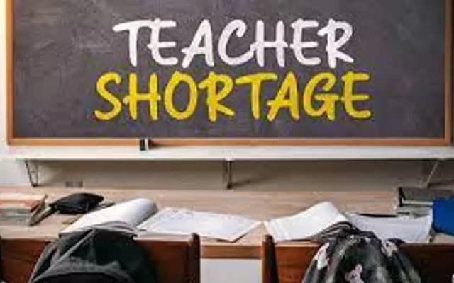 Raichur Faces Severe Teacher Shortage After Mass Transfers