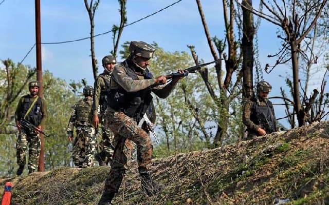 Four Naxalites Arrested in Bijapur, Chhattisgarh