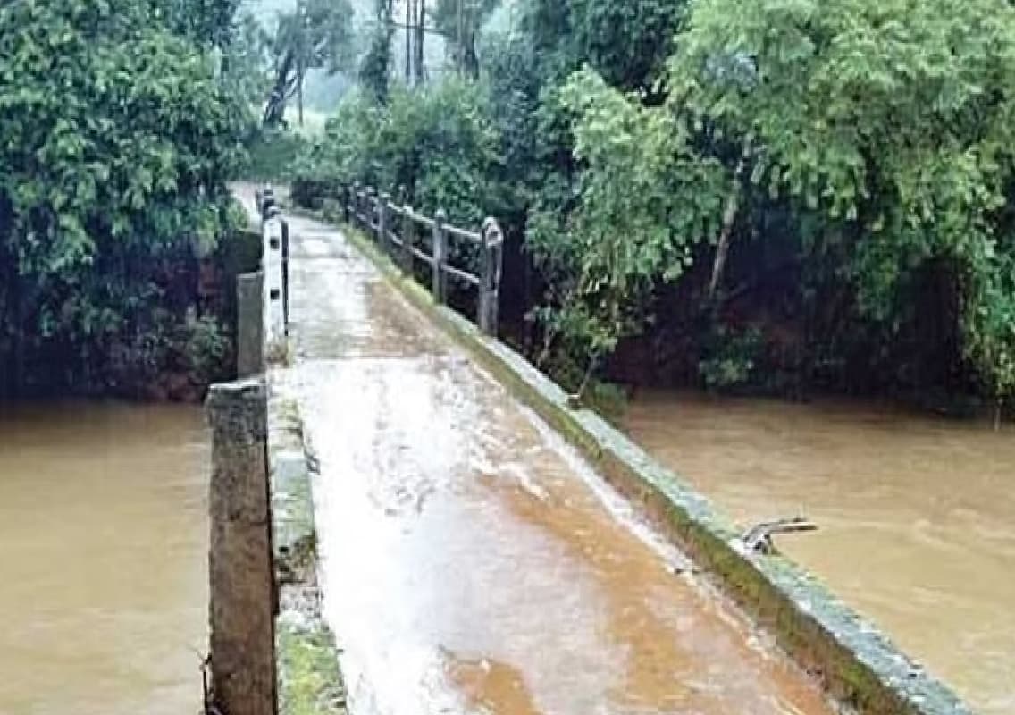 Taluk’s Lifeline Bridge on Verge of Collapse, Residents Live in Fear
