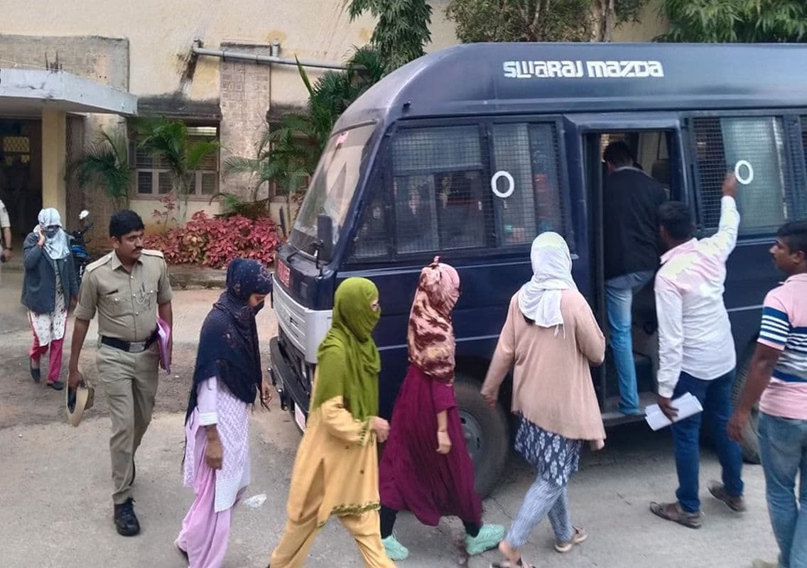 Ten Pakistani Nationals Arrested in Bengaluru for Illegal Residency