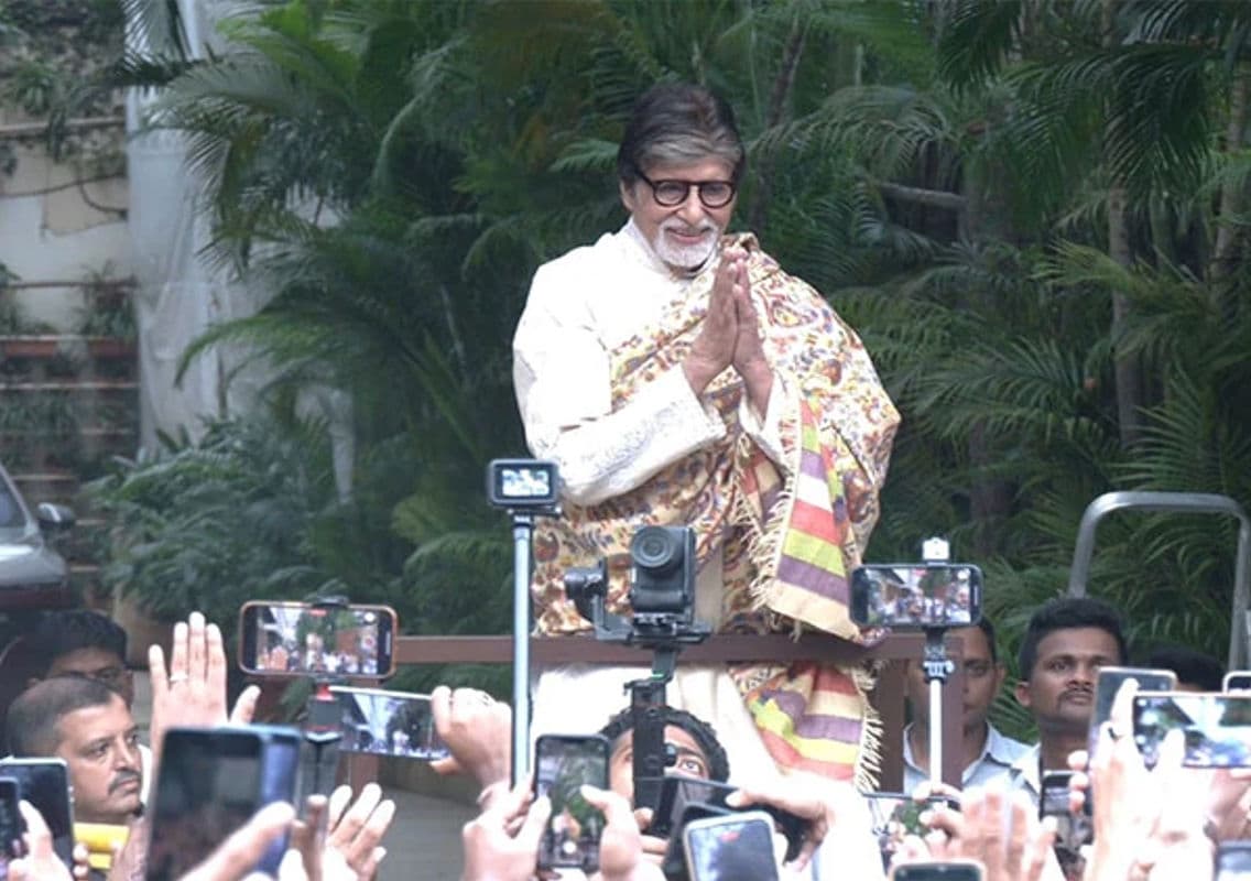 Mumbai: Amitabh Bachchan Celebrates 82nd Birthday Amidst Fan Celebrations