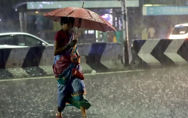 Northeast Monsoon Begins in Southeast Peninsular India