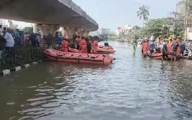 Boats Spotted on Waterlogged Bengaluru Streets Amid Heavy Rains