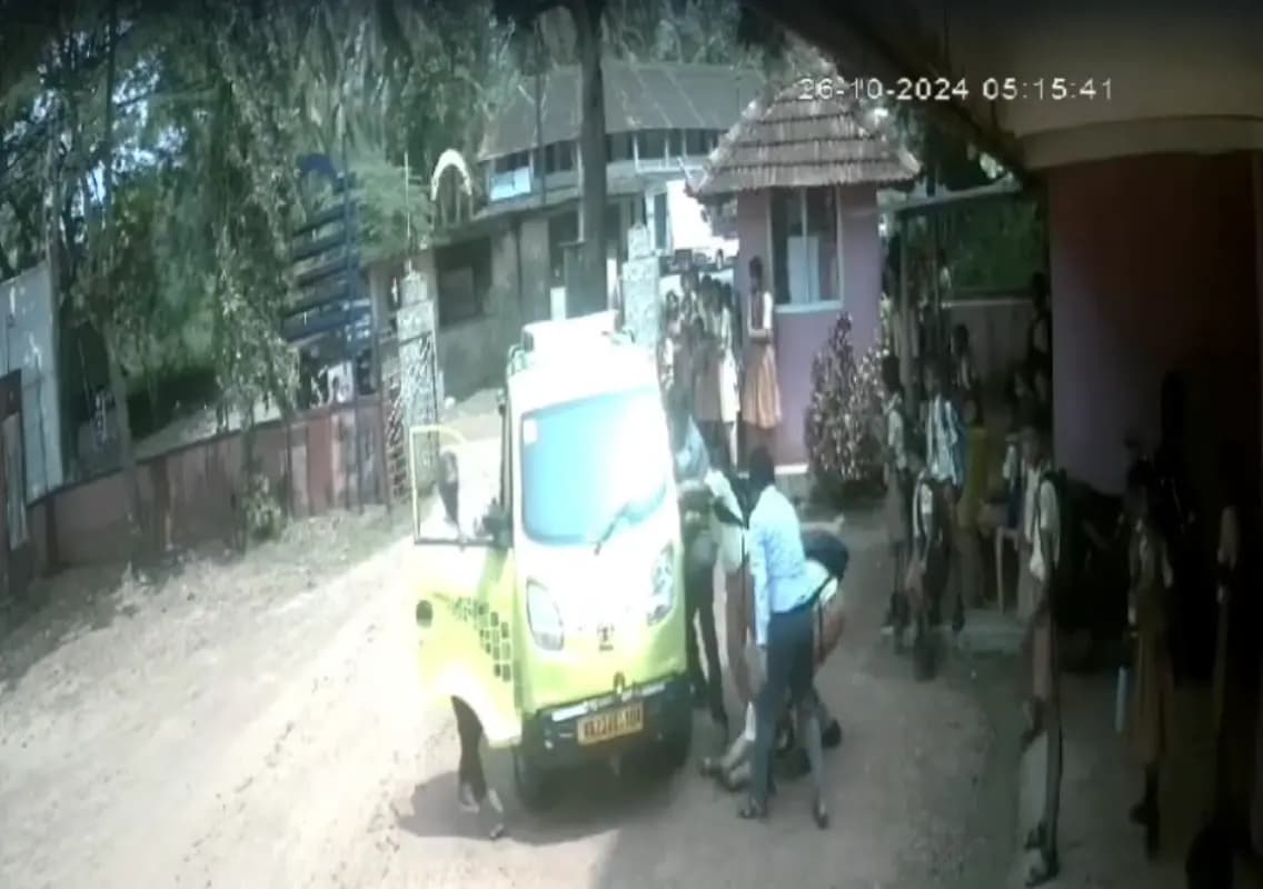 Udupi: Child critically injured as auto-rickshaw crashes within school premises