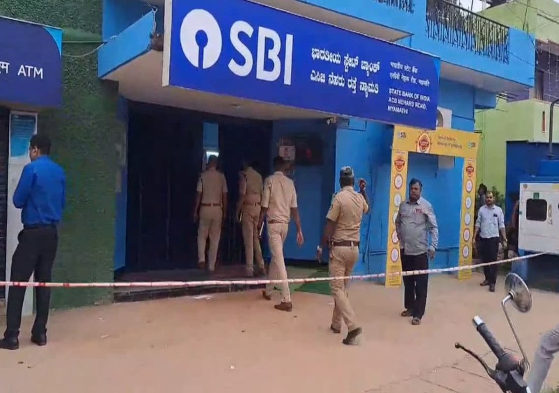 Massive Bank Heist of Gold Worth ₹12.95 Crores in Nyamati Town Sparks Public Outrage