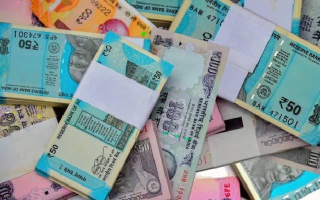 Karnataka Faces Rs 12,000 Crore Revenue Deficit